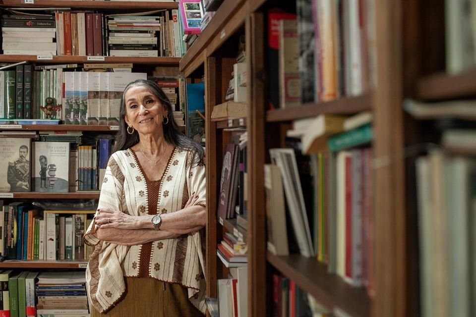 Yolanda Zamora, a communicator with 50 years of experience, will be recognized with the Fernando Benítez National Tribute to Cultural Journalism, which will be presented to her at the International Book Fair (FIL).