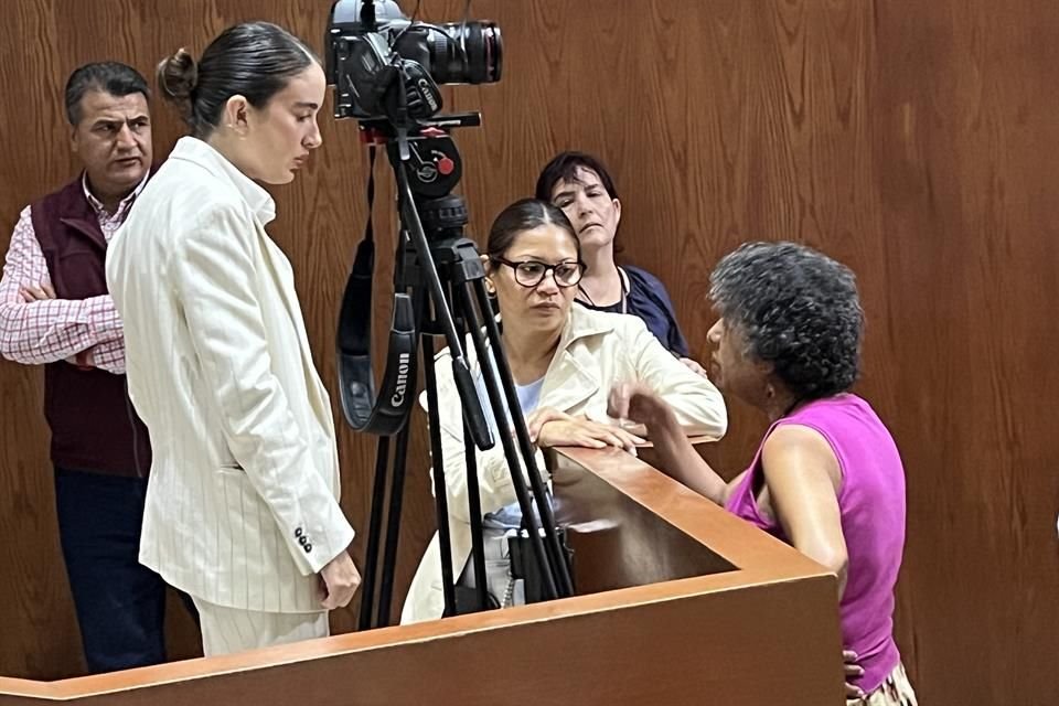 Itzul Barrera, diputada de Morena, rechazó dar postura sobre impugnación a lineamientos de paridad promovida por su partido.