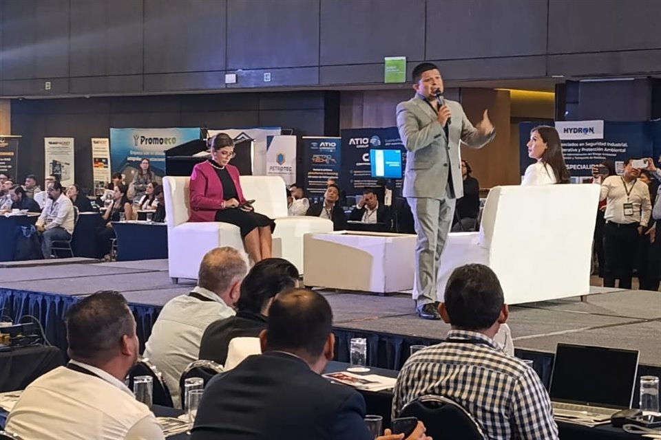 En ExpoGas 2025, especialistas coincidieron en que creación de CNE, en sustitución de CRE, ha generado incertidumbre.