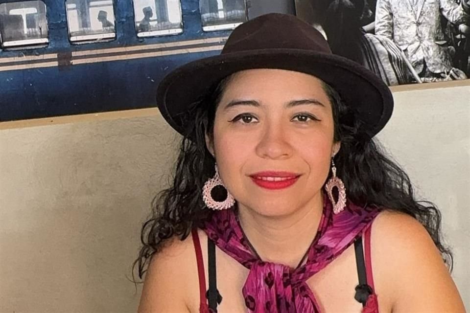 Blanca Elena Rivera del Río, conosciuta nel mondo letterario come Blanca Athié.