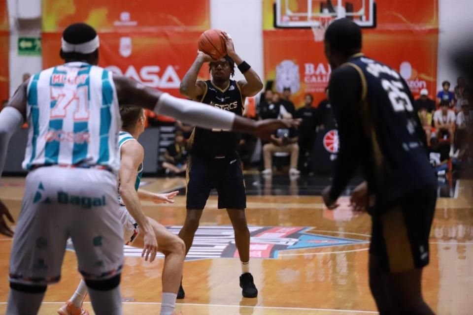 Cae Astros de Jalisco en su debut en la LNBP frente a Soles de Mexicali.