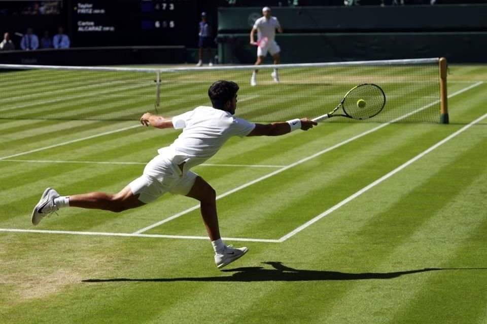 Carlos Alcaraz es finalista de Wimbledon.