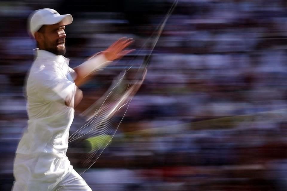 Novak Djokovic aún planea jugar una vez más en Wimbledon.