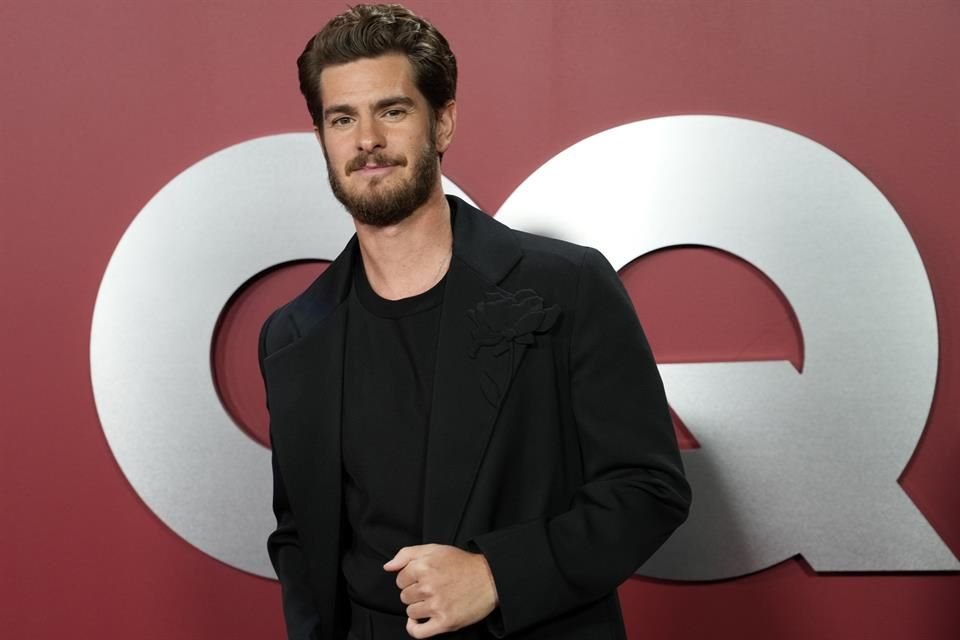 'Artificial', la esperada próxima película del cineasta Luca Guadagnino, añadió a su reparto a Andrew Garfield y Cooper Koch.
