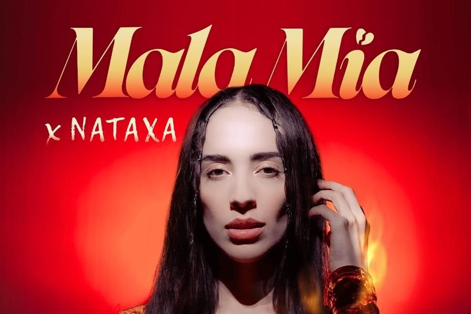 La cantante tapatía lanzó su primera canción, 'Mala Mía', basada en una vivencia personal con la que busca apoyar a otras mujeres.