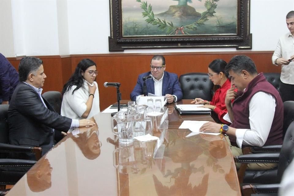 La Comisión de Educación del Congreso aprobó reformas contra deserción escolar, desde preescolar hasta bachillerato.