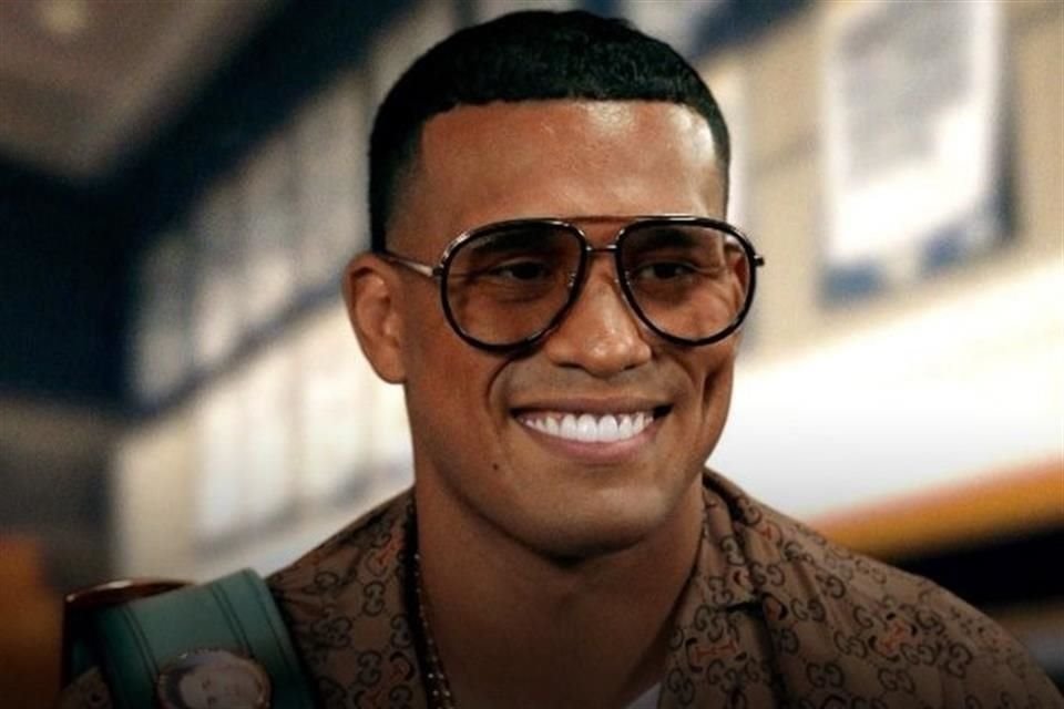 David Benavidez no deja el tema y pide que se investigue a fondo al Team Canelo.