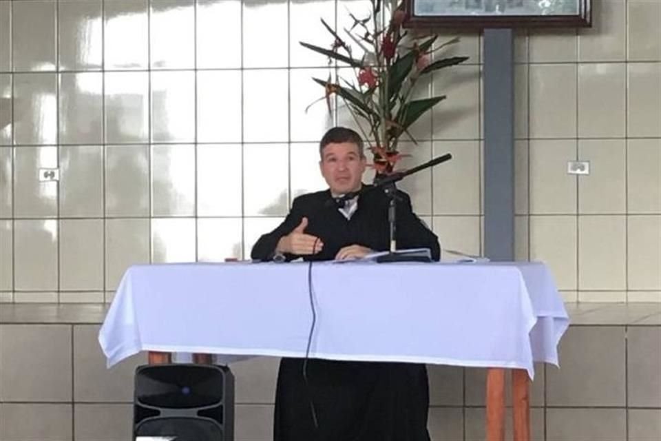 Pedro Benítez Mestre es el nuevo rector interino de la Universidad Pontificia de México, cargo que ocupará durante los próximos dos años.