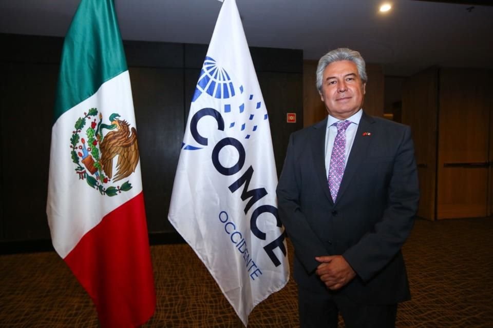 COMCE Occidente pide al Gobierno federal una reacción firme ante la imposición de un arancel de 30% por parte de EU a productos mexicanos.