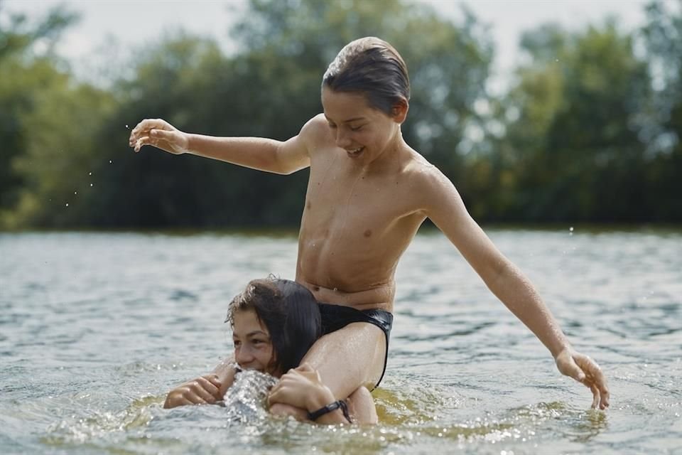 Goossens tenía 14 años y De Saeger 13 cuando hicieron el casting. 'Corazones Jóvenes' es el debut de ambos en cine.