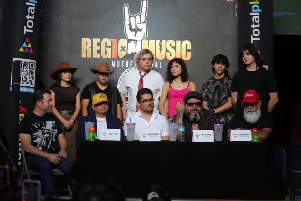 Rueda de prensa de el Regio Music Motofestival, que se realizará el sábado 26 de julio en el Coyote Harley-Davidson, en la Carretera Nacional.
