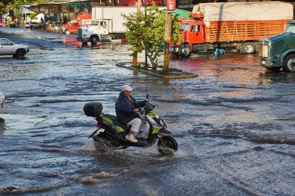 La población sorteó la tormenta.