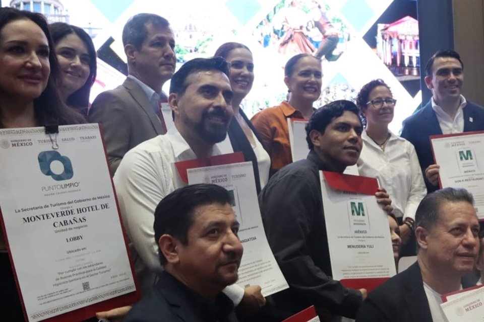 Secturjal entregó 145 distintivos de calidad a 74 empresas como parte de una estrategia para elevar la competitividad del sector.