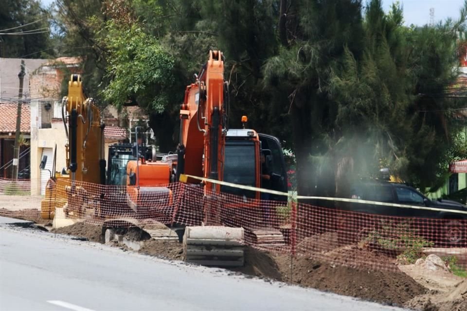 La Carretera a Chapala se rehabilita desde marzo de este año.