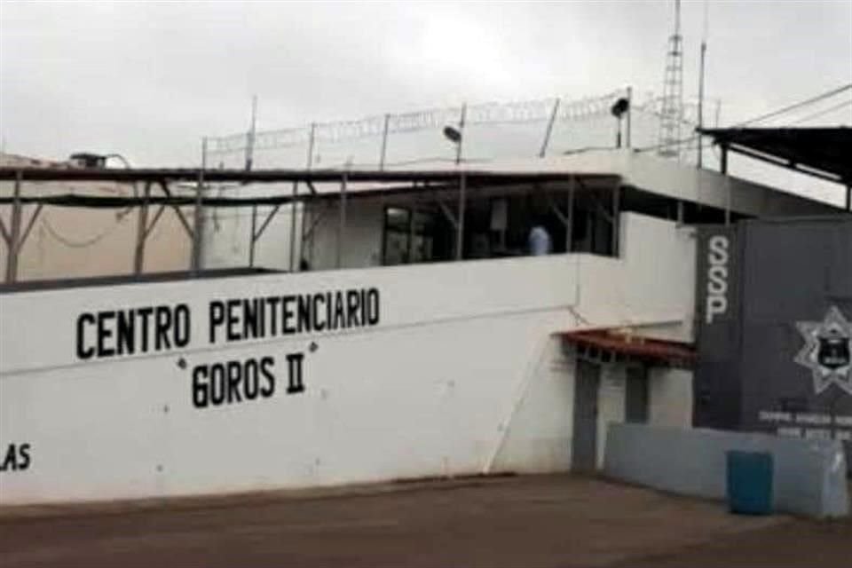 Tres reos fallecidos y uno lesionado por arma punzocortante es el saldo de una riña registrada este jueves en el Centro Penitenciario Goros II, ubicado en Los Mochis, Ahome, Sinaloa.