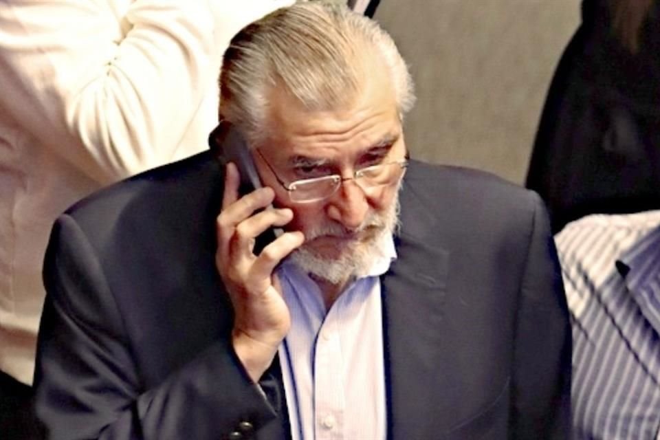 Desde que se conoció orden de captura de quien fue su subalterno y actualmente prófugo, Adán Augusto López desapareció de la escena pública.