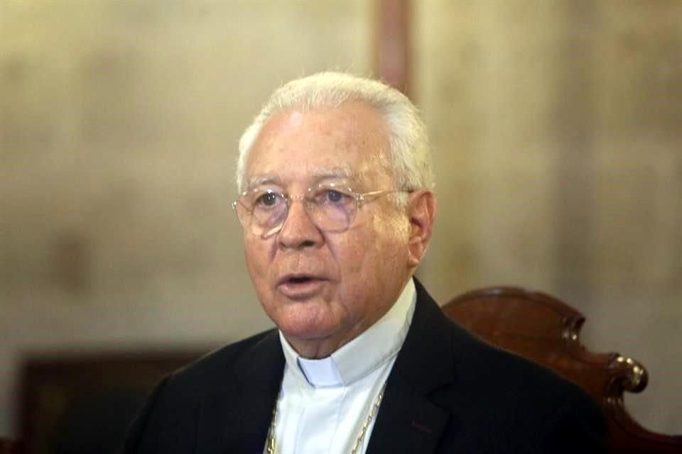 Cardenal  y Arzobispo José Francisco Robles Ortega.
