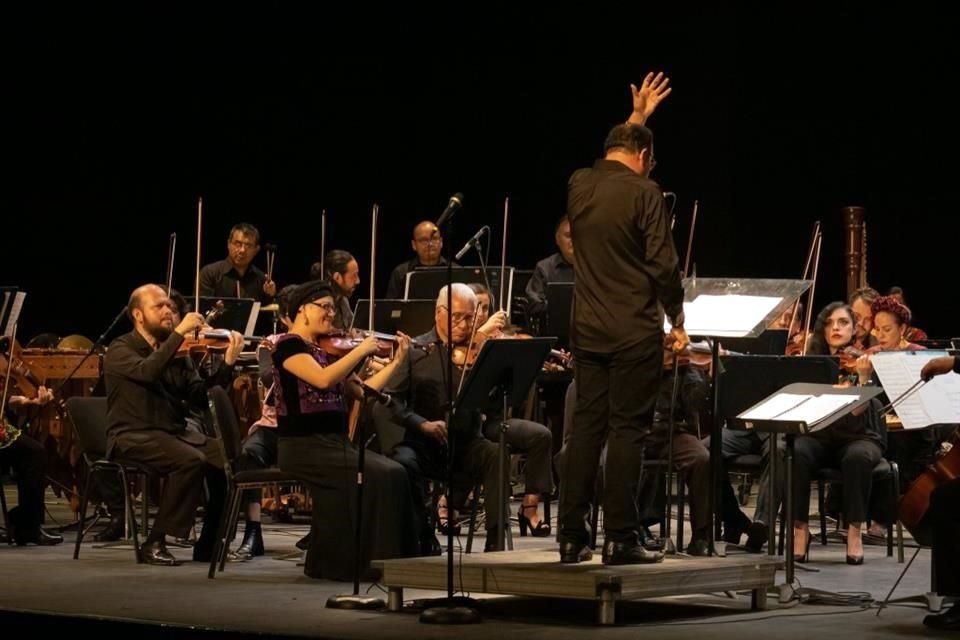 The Mexico City Typical Orchestra was founded in 1884; it is the longest-running active group in the country and in Latin America.