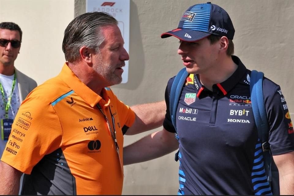 En McLaren están muy atentos a los rumores que vinculan a Max Verstappen con Mercedes, pues saben que esa mancuerna sería muy peligrosa.
