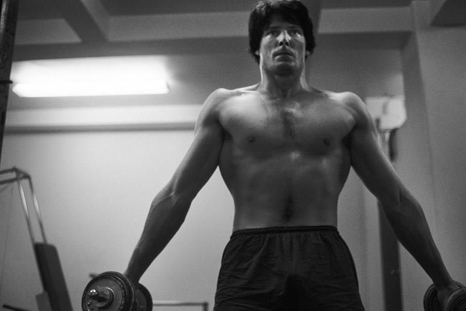 Christopher Reeve marcó época como Superman y fue un atleta ejemplar, pero su vida acabó postrado y con respiración asistida.