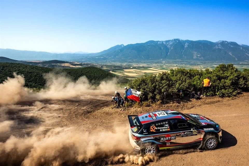 Miguel Granados tiene como copiloto e instructor al español Marc Martí, quien trabajara de cerca con Carlos Sainz Sr.