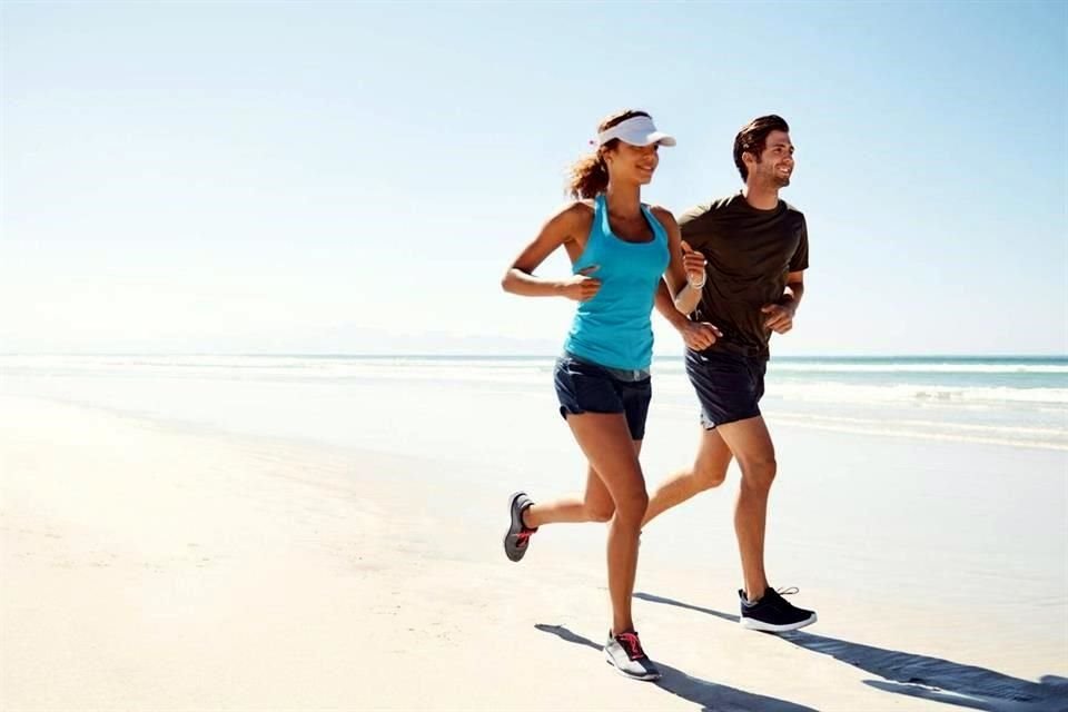 Conoce cómo cuidar de forma óptima tu piel si entrenas al aire libre durante el verano.