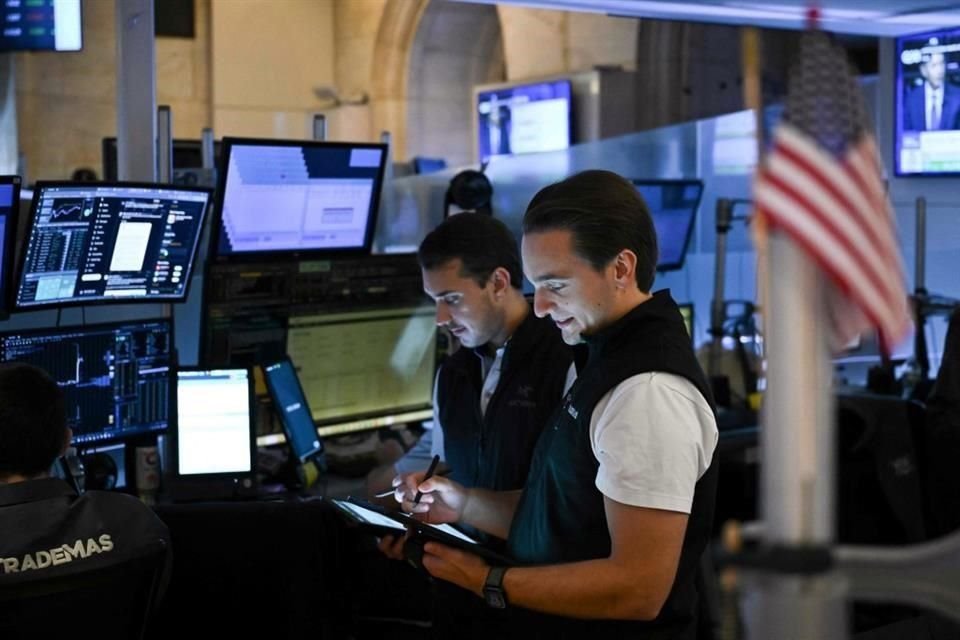 El Promedio Industrial Dow Jones se encuentra sólo a un 1.57% de su máximo histórico.