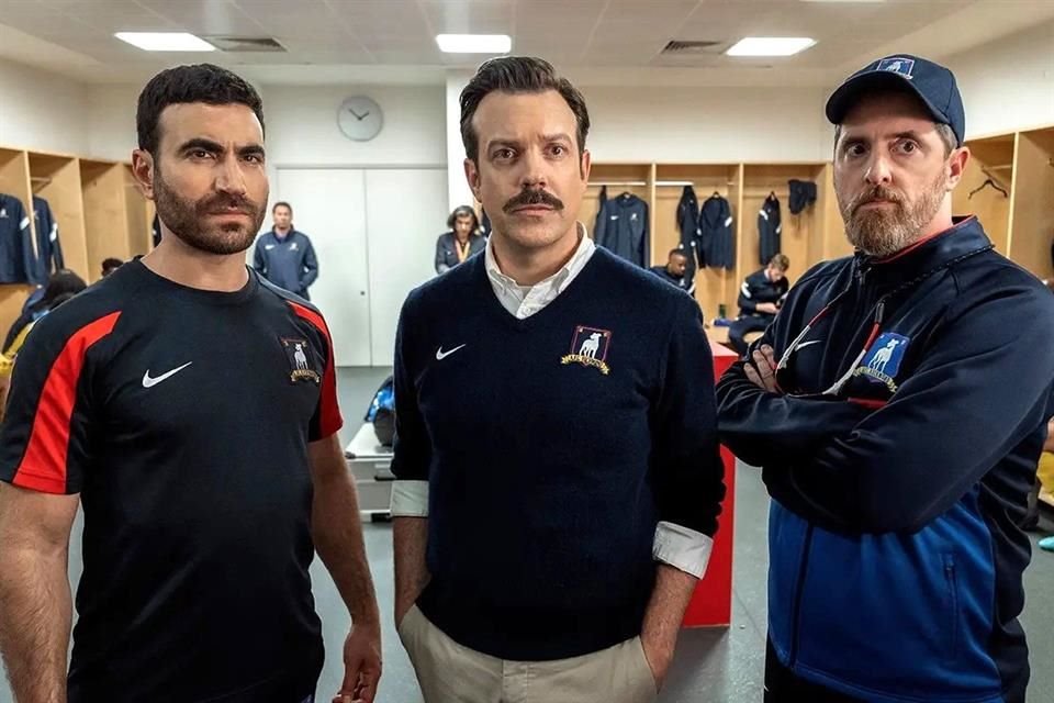 En esta nueva temporada, Ted regresará a Richmond para afrontar su mayor reto hasta la fecha: entrenar a un equipo de fútbol femenino de segunda división.