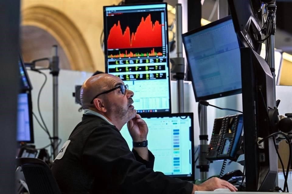 El Promedio Industrial Dow Jones perdió un 0.04%.