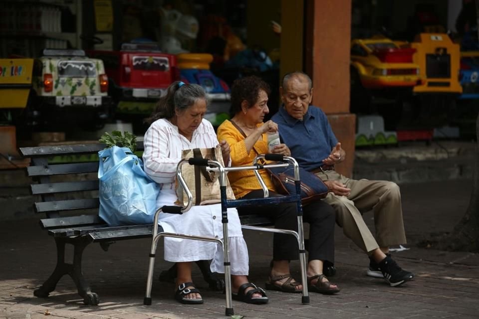 La CEDHJ ha recibido 16 quejas por violencia contra adultos mayores, en lo que va del 2025; predomina discriminación y falta de atención.