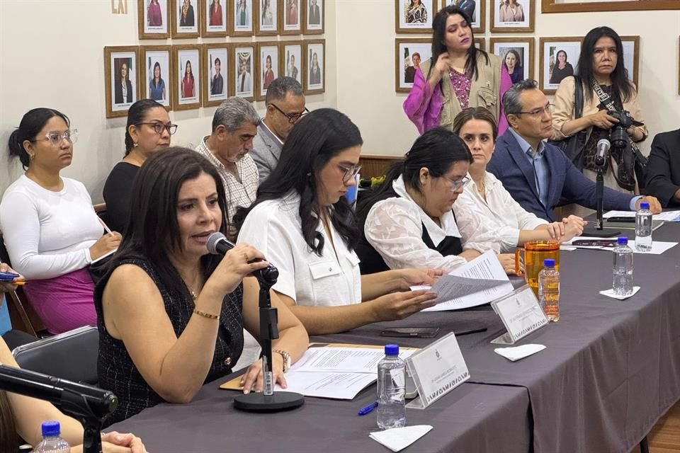 La consulta para regular el uso de Internet en espacios públicos, escuelas y restaurantes, encabezada por la diputada Adriana Medina, concluyó este martes en el Congreso.