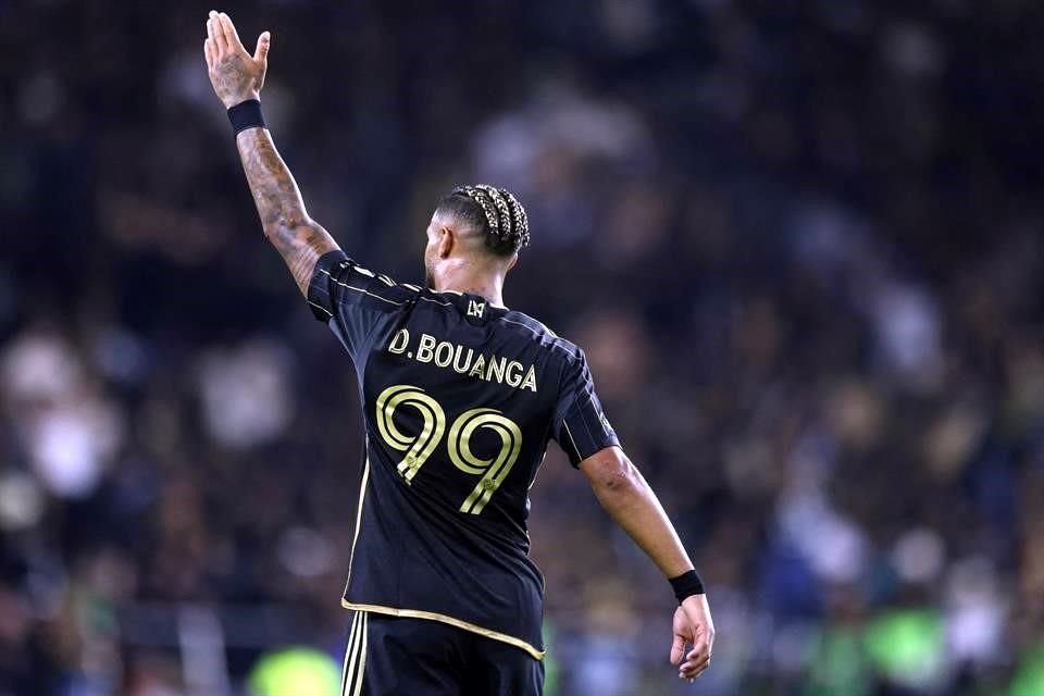 Denis Bouanga sigue sonando como posible refuerzo de las Águilas.