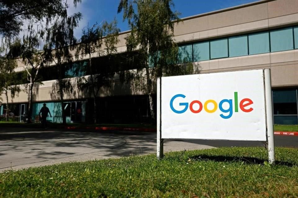 Alphabet, la empresa matriz de Google, dijo que sus gastos en capital alcanzarán 'alrededor de 85 mil millones' de dólares este año.
