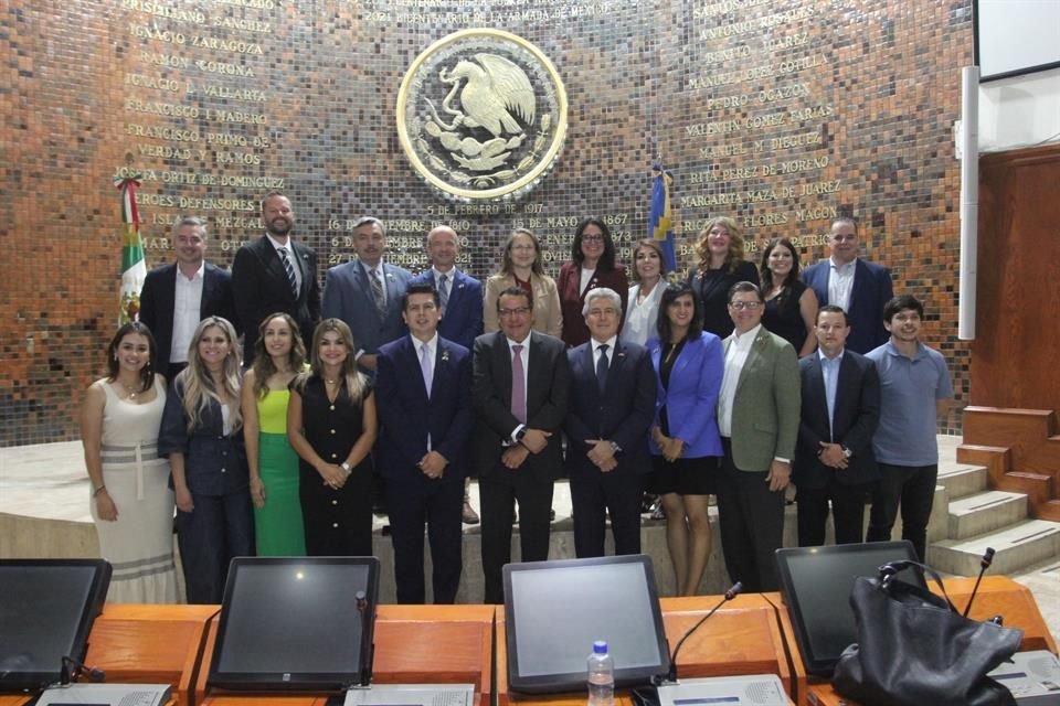 Diputados del Congreso de Jalisco recibieron a asambleístas del Estado de California, Estados Unidos.