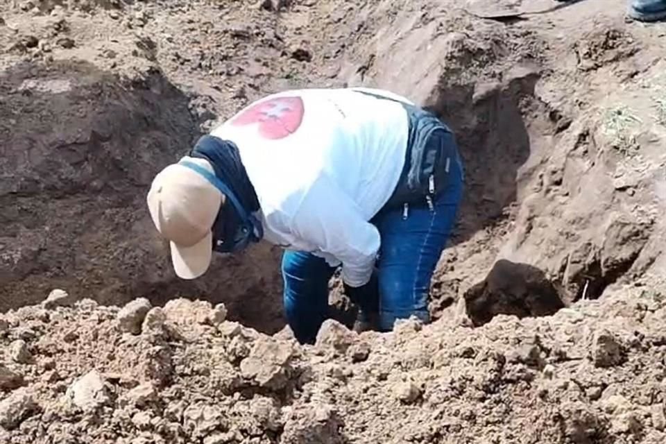 Actualmente hay tres fosas abiertas que fueron localizadas por el Colectivo Guerreros Buscadores, como la de Las Agujas, en Zapopan.