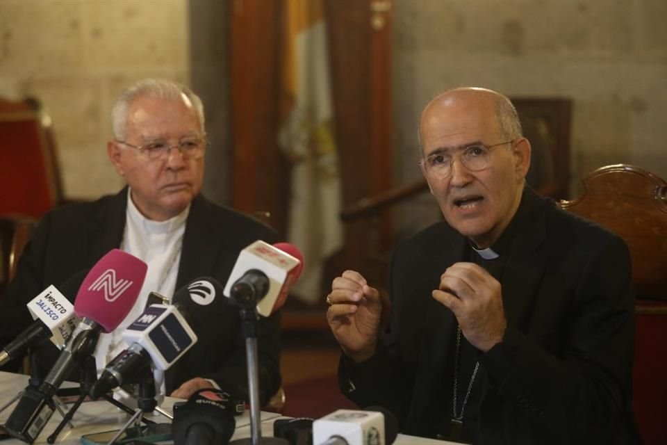 José Francisco Robles Ortega y José Tolentino, director del Dicasterio para la Cultura y la Educación del Vaticano.