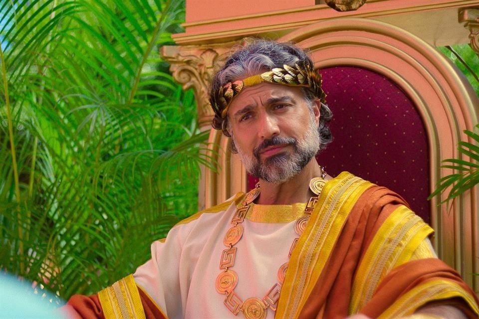 Jaime Camil interpreta a un villano en la serie.