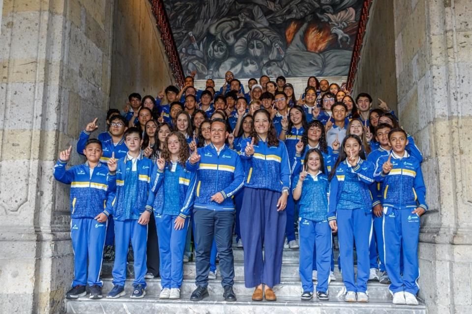 Un total de mil 74 preseas se colgaron las y los atletas jaliscienses en la Olimpiada Nacional, 478 fueron de oro.