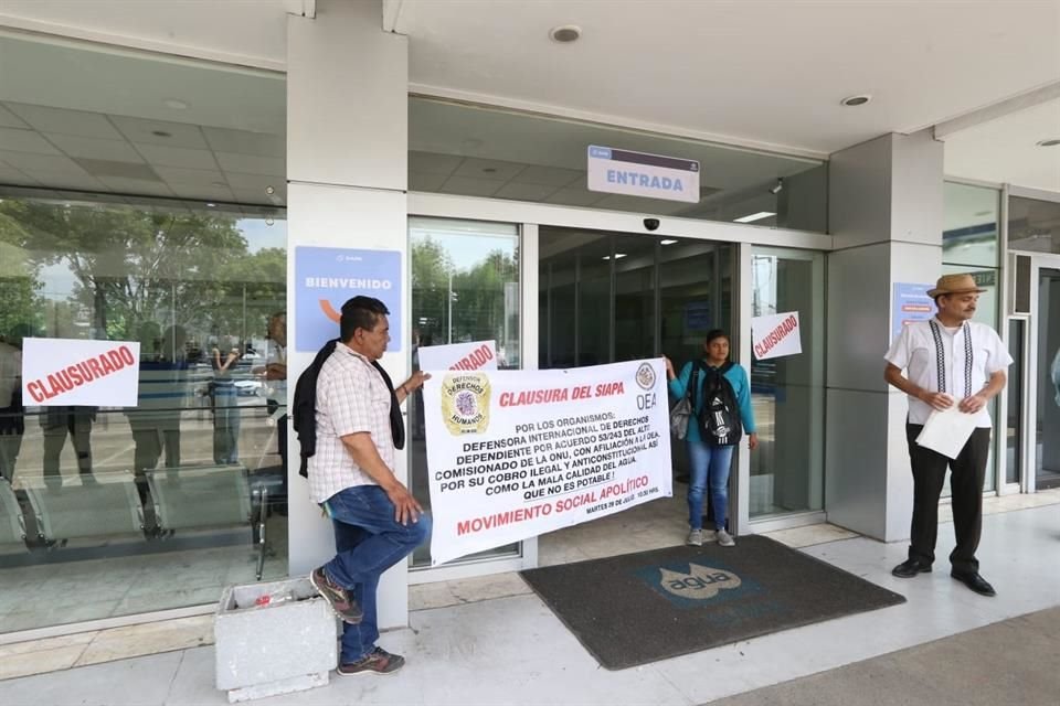El colectivo Defensora Internacional de Derechos Humanos, realizó la protesta.