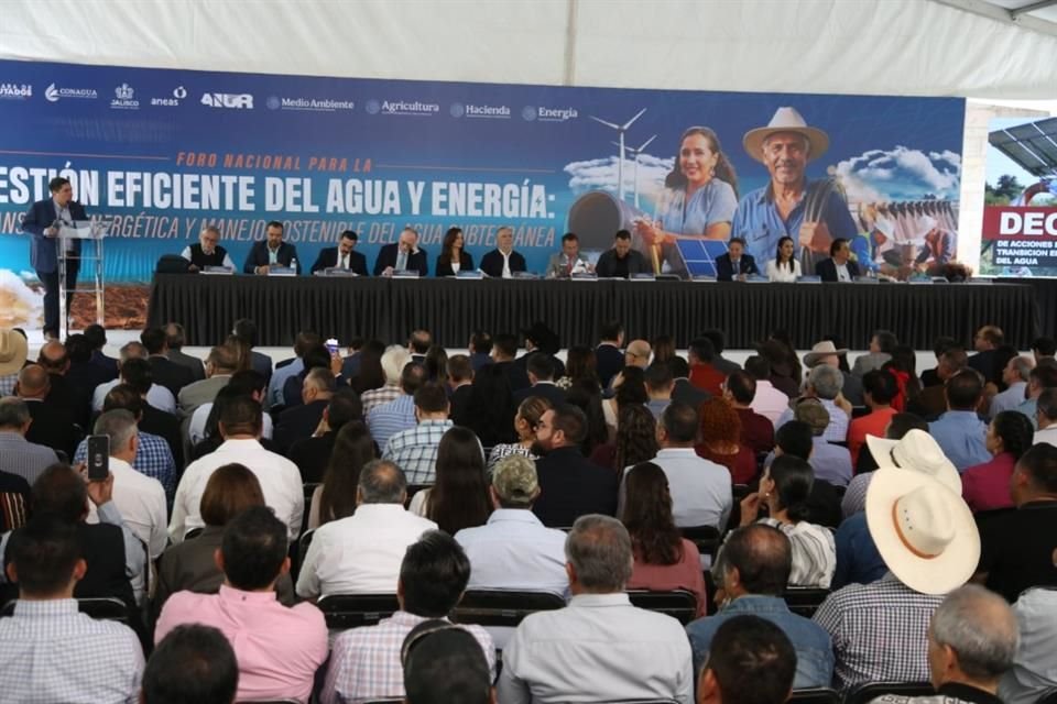 Foro Nacional para la Gestión Eficiente del Agua y Energía.