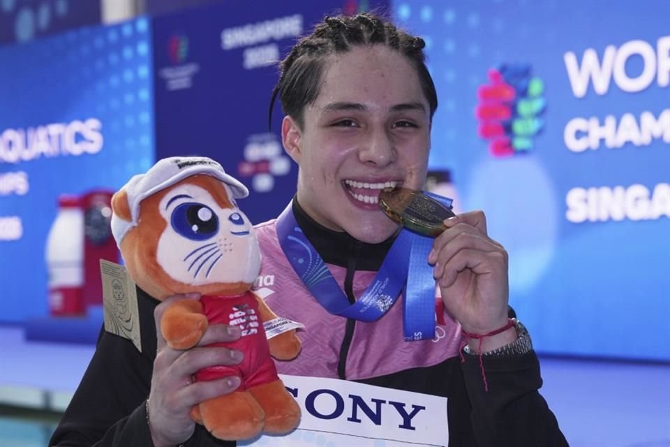 Osmar Olvera ganó Medalla de Oro en la prueba de clavados del trampolín individual de de 3 metros del Mundial de Deportes Acuáticos de Singapur