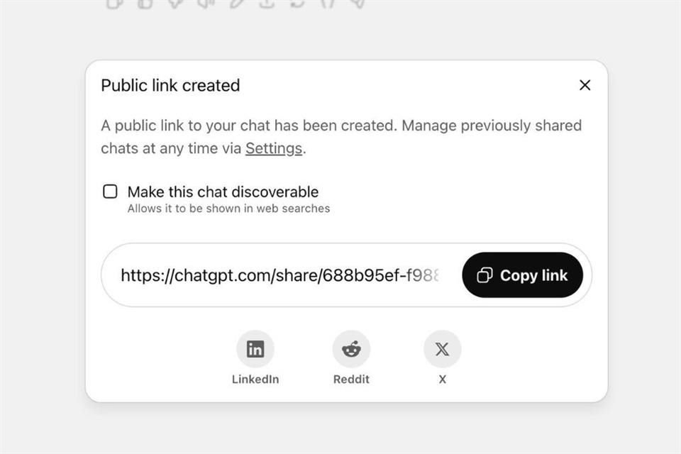 ChatGPT permitía compartir conversaciones mediante la función Compartir a quien el usuario deseara, pero Google indexaba las conversaciones.