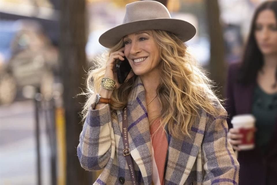 King explicó que, mientras escribía el último episodio de esta temporada, decidió ampliar la temporada de 10 a 12 episodios para darle un cierre especial en dos partes.