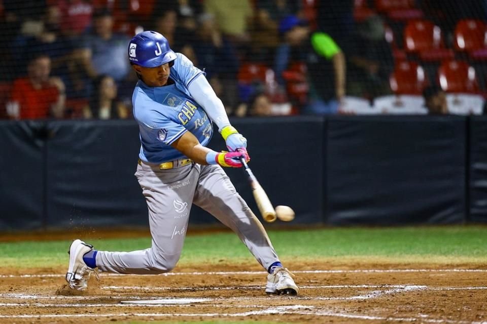 Los Charros de Jalisco vencieron al Caliente de Durango 7 - 4.