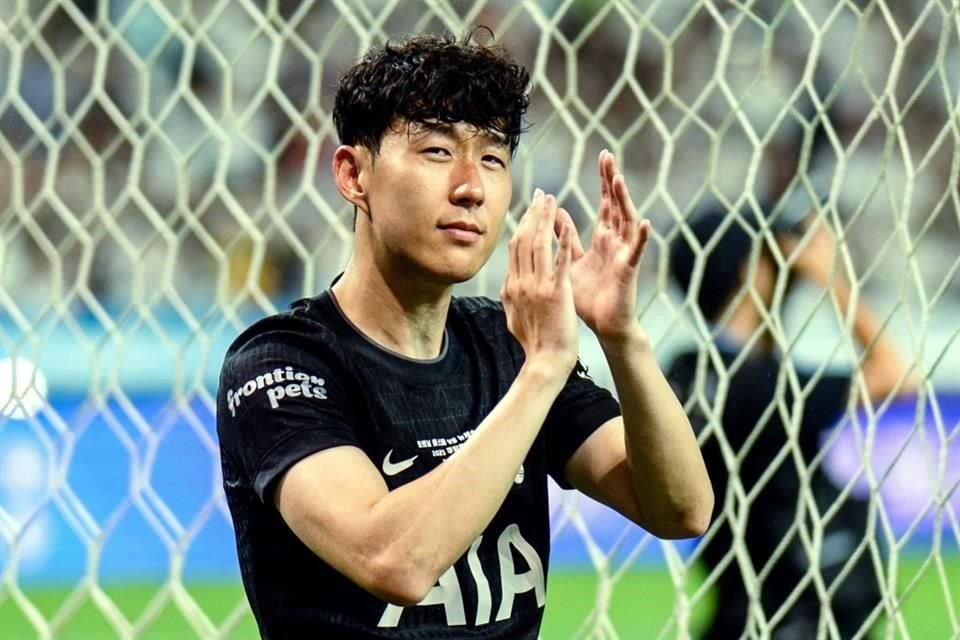 Heung min-Son recibió una gran despedida del Tottenham Hotspur en el marco del partido amistoso contra Newcastle en Seúl.