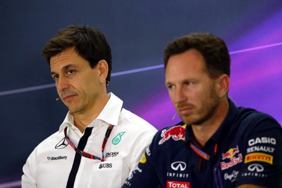Toto Wolff aceptó las pláticas con Verstappen.