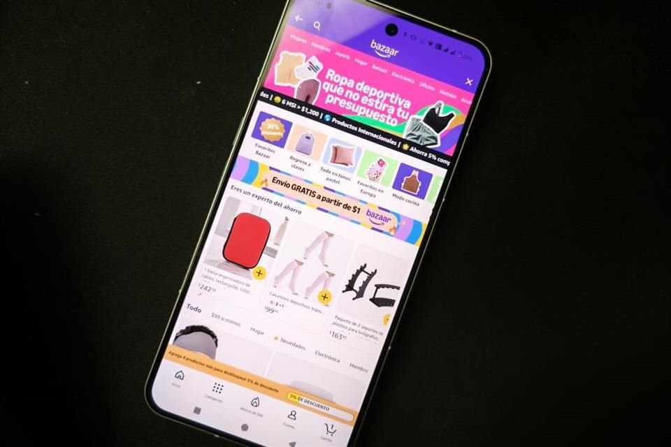 Amazon responde al auge de plataformas chinas en México, como Temu, con Bazaar, una sección dentro de su app de compras que prioriza precio bajo, logística simple y sin juegos promocionales.