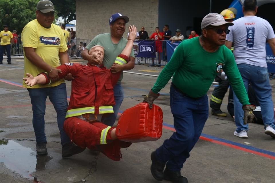Cerca de 270 bomberos de 30 Municipios de Jalisco, así como de los estados de Nayarit, Michoacán y Colima, participaron en la  Copa Jalisco Bomberos 2025.