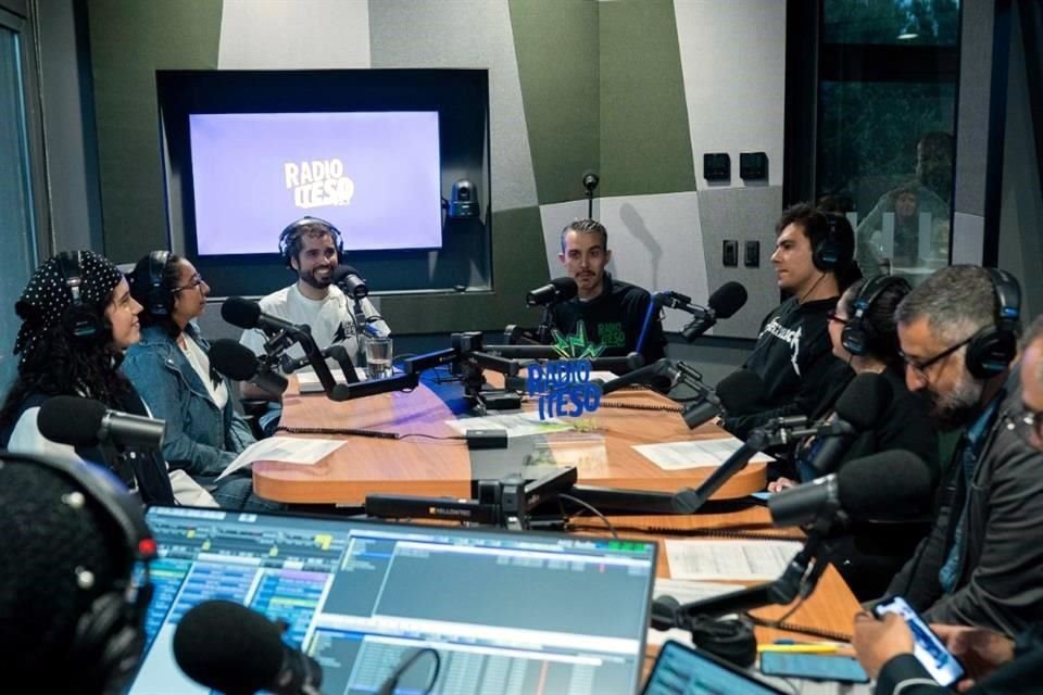 This Wednesday, Radio ITESO launched its broadcast on 95.1 FM, seeking to become a forum for dialogue, criticism, and diverse expression.