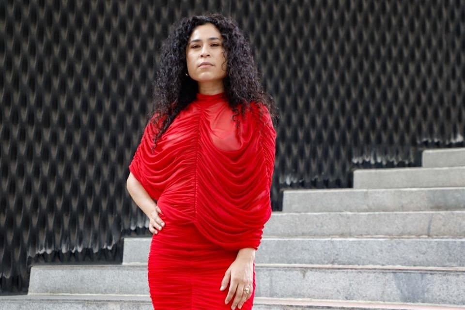 Mayra Batalla deslumbró con este look.